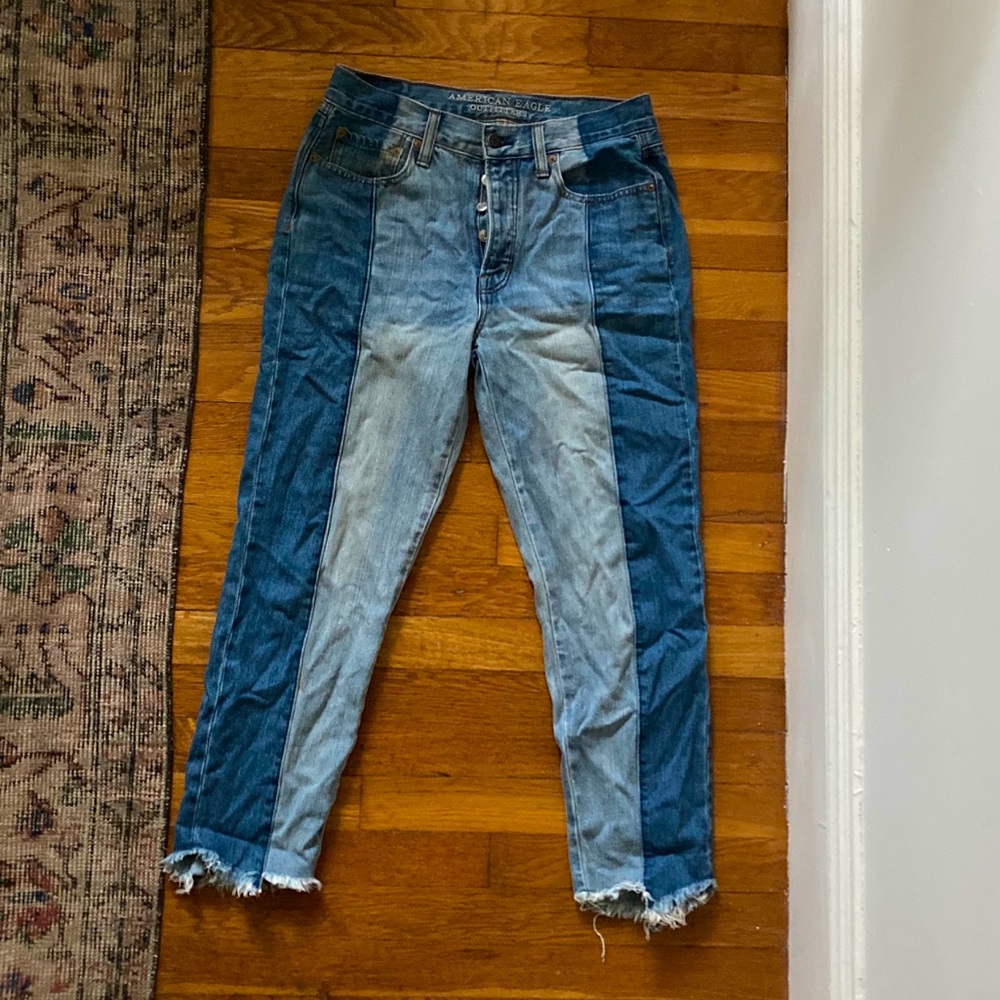 Two tone American Eagle jeans with distressed hem